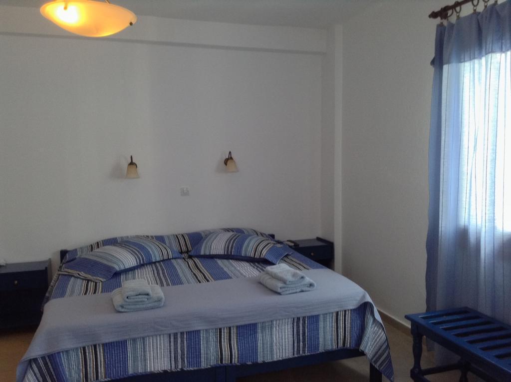 Mouria Hotel *