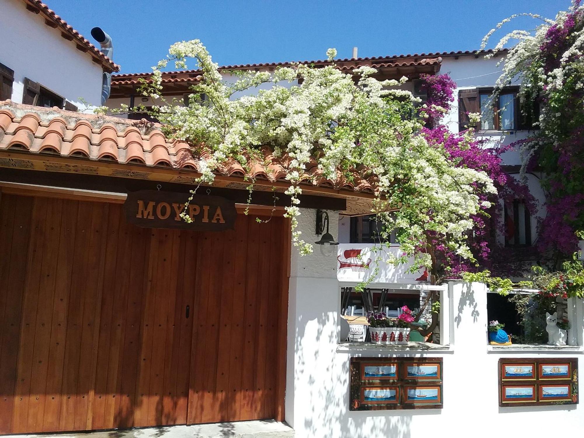 Mouria Skiathos-stad