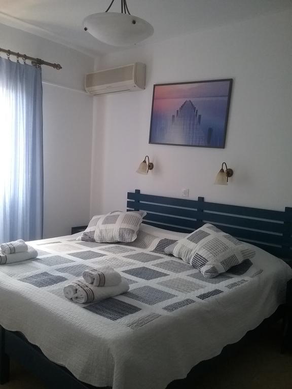 Mouria Hotel *